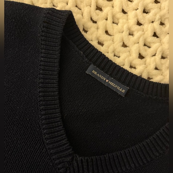 Brandy Melville Navy Oversized Sweater - Picture 2 of 3